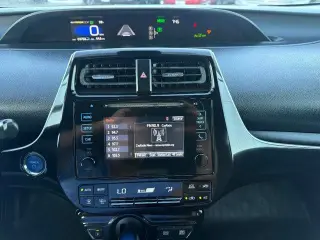 Toyota Prius 2017 Two 4dr Hatchback