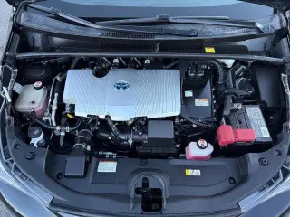 Toyota Prius 2017 Two 4dr Hatchback
