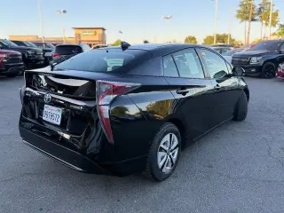 Toyota Prius 2017 Two 4dr Hatchback