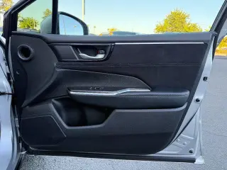 Honda Clarity Plug-In Hybrid 2018 Touring 4dr Sedan