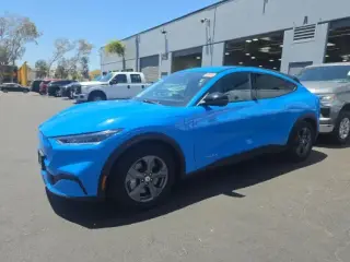 Ford Mustang Mach-E 2023 Select 4dr SUV