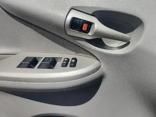 Toyota Corolla 2012 S 4dr Sedan 5M