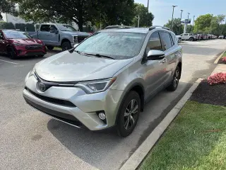 Toyota RAV4 2017 XLE 4dr SUV