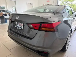 Nissan Altima 2020 2.5 S 4dr Sedan