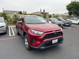 Toyota RAV4 Hybrid 2024 AWD XLE 4dr SUV
