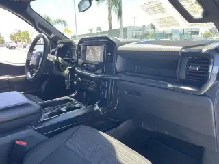 Ford F-150 2023 4x4 XLT 4dr SuperCab 6.5 ft. SB