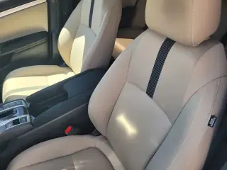 Honda Civic 2016 LX 4dr Sedan CVT