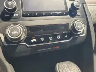 Honda Civic 2016 LX 4dr Sedan CVT