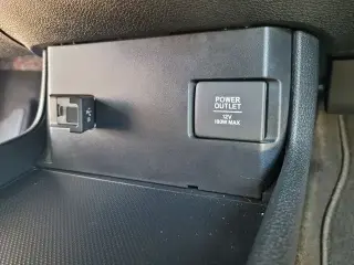 Honda Civic 2016 LX 4dr Sedan CVT
