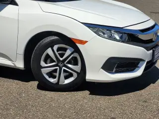 Honda Civic 2016 LX 4dr Sedan CVT