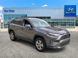 Toyota RAV4 2025 AWD XLE 4dr SUV