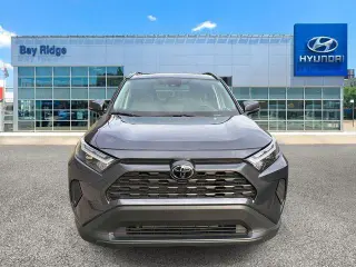 Toyota RAV4 2025 AWD XLE 4dr SUV