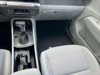 Hyundai KONA 2026 SEL Sport 4dr SUV