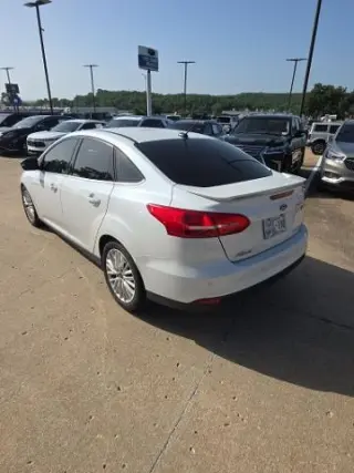 Ford Focus 2018 Titanium 4dr Sedan