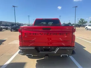 Chevrolet Silverado 1500 2021 4x4 Custom Trail Boss 4dr Crew Cab 5.8 ft. SB