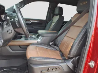 Chevrolet Silverado 1500 2023 4x4 High Country 4dr Crew Cab 5.8 ft. SB