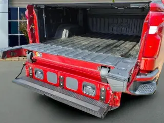Chevrolet Silverado 1500 2023 4x4 High Country 4dr Crew Cab 5.8 ft. SB