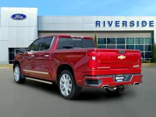 Chevrolet Silverado 1500 2023 4x4 High Country 4dr Crew Cab 5.8 ft. SB
