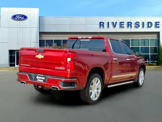 Chevrolet Silverado 1500 2023 4x4 High Country 4dr Crew Cab 5.8 ft. SB