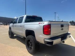 Chevrolet Silverado 1500 2018 4x4 LT 4dr Crew Cab 5.8 ft. SB