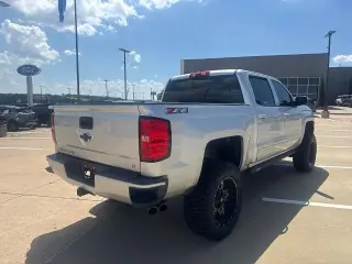 Chevrolet Silverado 1500 2018 4x4 LT 4dr Crew Cab 5.8 ft. SB