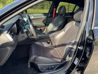 Genesis G70 2023 3.3T Standard 4dr Sedan