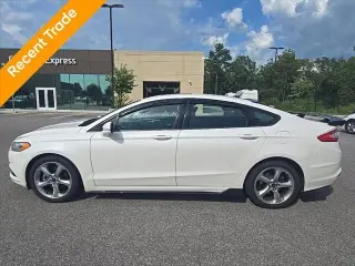 Ford Fusion Hybrid 2014 SE 4dr Sedan
