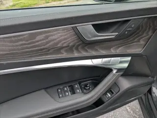Audi A6 2024 AWD quattro Premium Plus 45 TFSI 4dr Sedan
