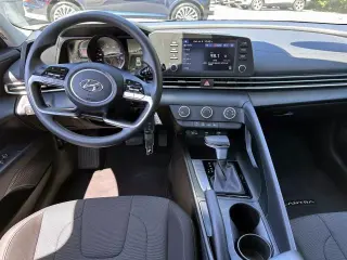 Hyundai ELANTRA 2023 SE 4dr Sedan