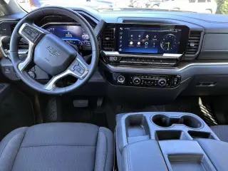 Chevrolet Silverado 1500 2023 4x4 RST 4dr Crew Cab 5.8 ft. SB