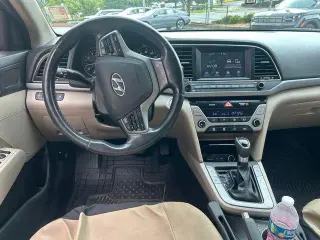 Hyundai ELANTRA 2017 Value Edition 4dr Sedan