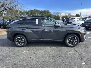 Hyundai TUCSON 2026 SEL 4dr SUV