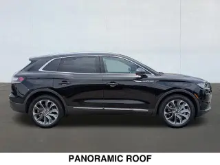 Lincoln Nautilus 2023 Reserve 4dr SUV