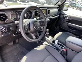 Jeep Wrangler 2023 4x4 Willys 4xe 4dr SUV