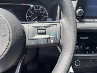 Nissan Rogue 2022 AWD SV 4dr Crossover