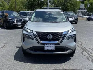 Nissan Rogue 2022 AWD SV 4dr Crossover