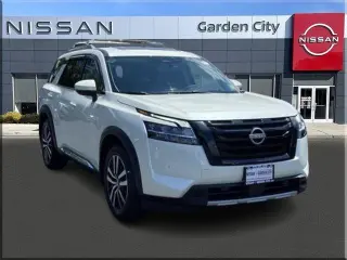 Nissan Pathfinder 2024 AWD Platinum 4dr SUV
