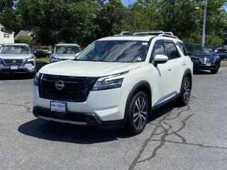 Nissan Pathfinder 2024 AWD Platinum 4dr SUV