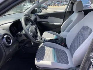 Hyundai KONA 2023 AWD SE 4dr Crossover