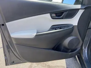 Hyundai KONA 2023 AWD SE 4dr Crossover