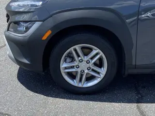 Hyundai KONA 2023 AWD SE 4dr Crossover