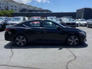Nissan Sentra 2021 SR 4dr Sedan