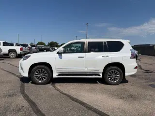 Lexus GX 460 2016 AWD Luxury 4dr SUV