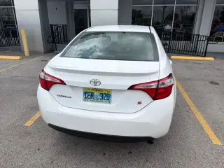 Toyota Corolla 2014 S 4dr Sedan