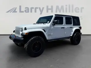 Jeep Wrangler 2023 4x4 Sahara 4dr SUV