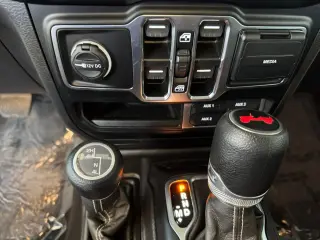 Jeep Wrangler 2023 4x4 Sahara 4dr SUV
