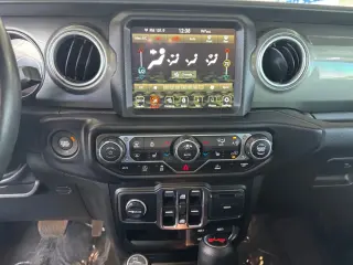 Jeep Wrangler 2023 4x4 Sahara 4dr SUV