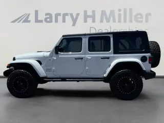 Jeep Wrangler 2023 4x4 Sahara 4dr SUV