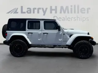 Jeep Wrangler 2023 4x4 Sahara 4dr SUV