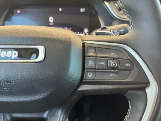 Jeep Grand Cherokee 2023 4x2 Limited 4dr SUV